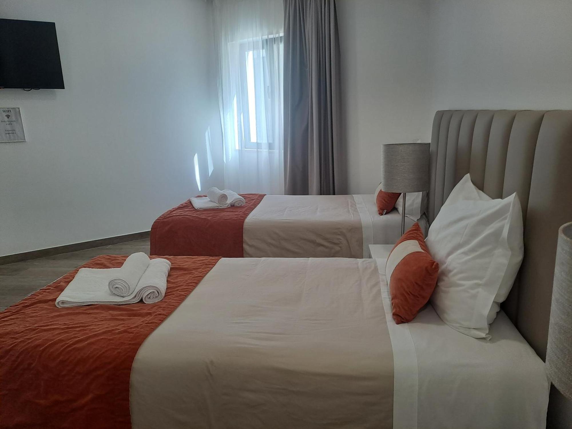 Algarpapa Rooms アルマカオ・デ・ペラ エクステリア 写真